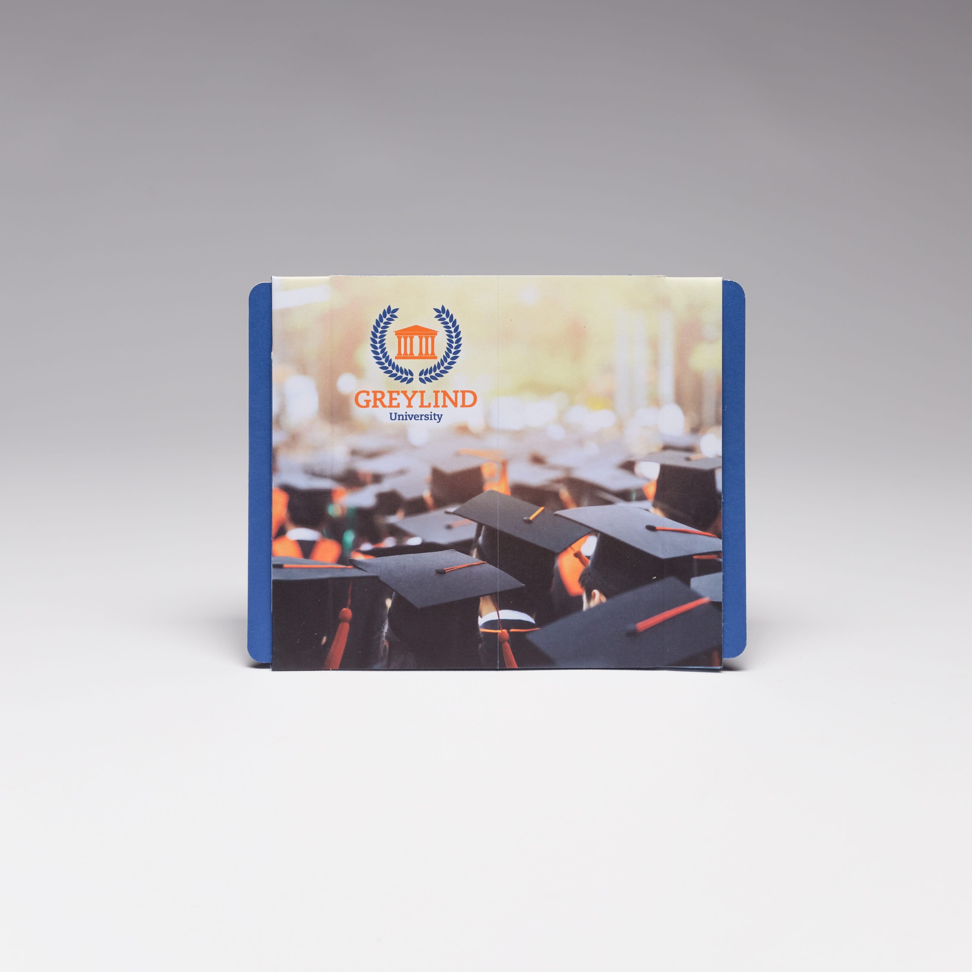 Red Paper Plane's Diamond Pull acts as a great desktop reminder of your brand, engaging your audience. 
