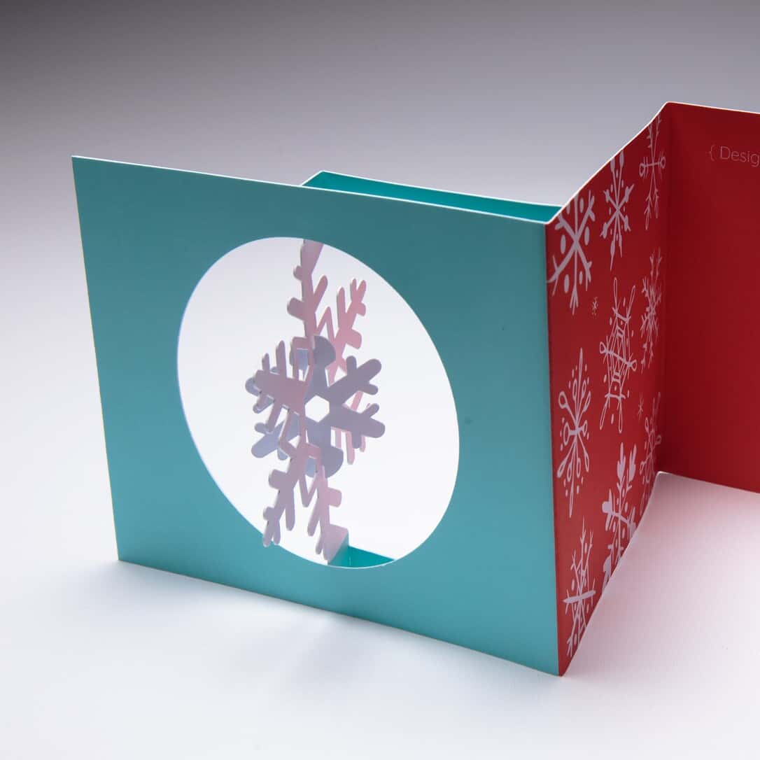 Snowflake Spinner Holiday Card (6.625" x 4.875") (Sample)