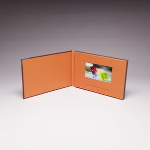 5" Video Screen - Hardcover Landscape (8.267" x 5.827") (Sample)
