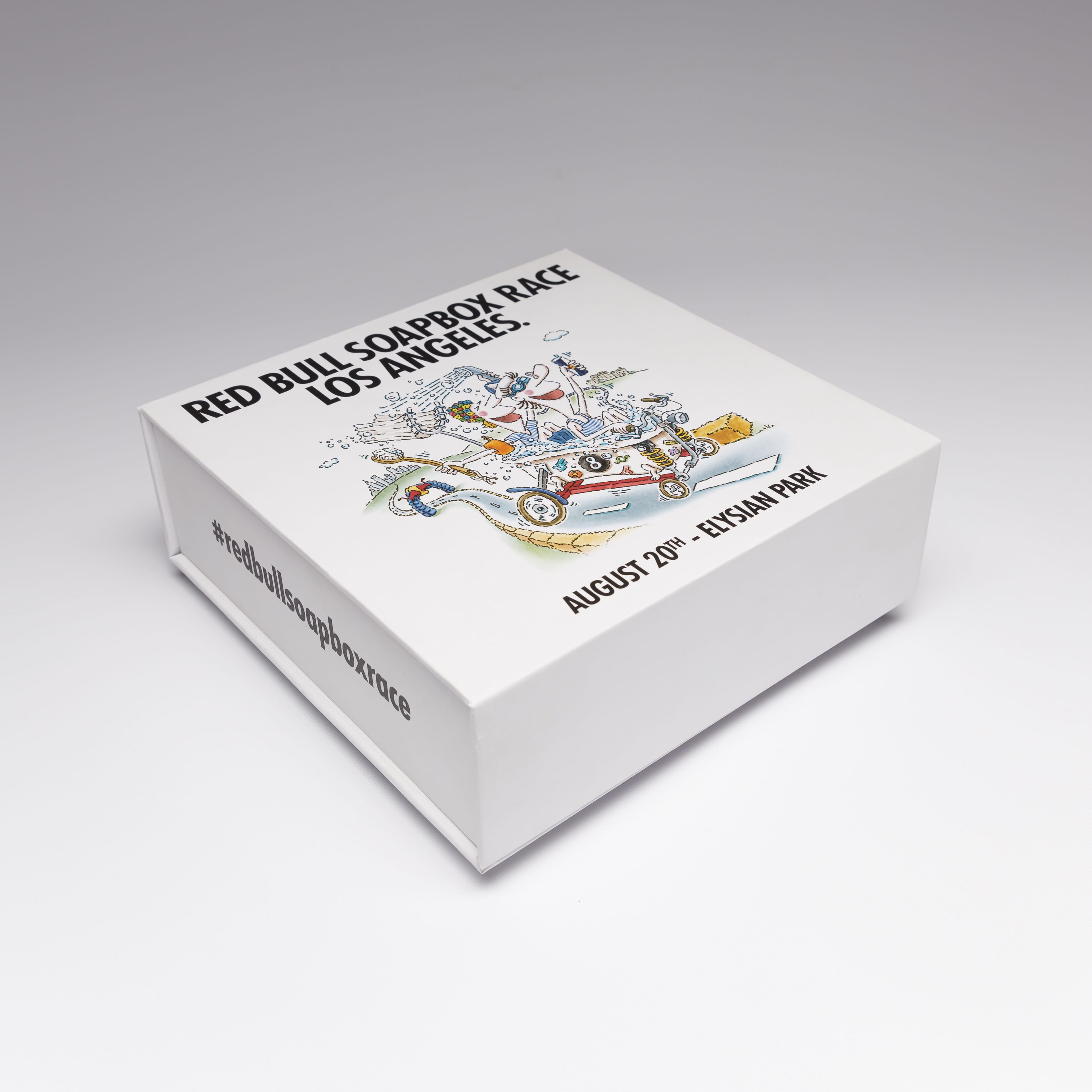 Red Bull used Red Paper Plane's 4.3" Video Screen Box for a promotional campaign. This product is perfect for any promotional campaign because your samples and gifts are presented a professional manner to your target audience, with engaging video content.